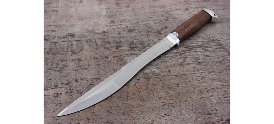 AIR Zlatoust knife BOYAR. Walnut